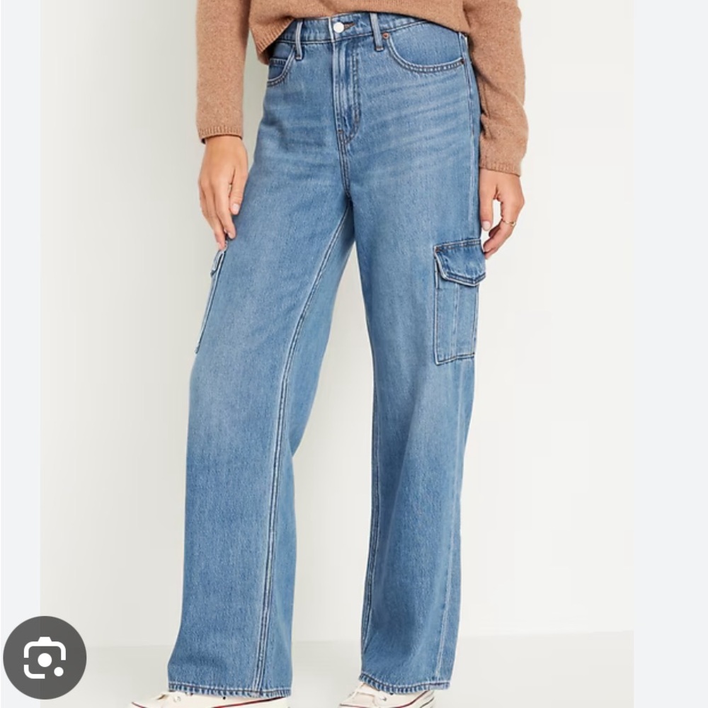 Old Navy High-waisted Sky-Hi Wide-leg Cargo Jeans